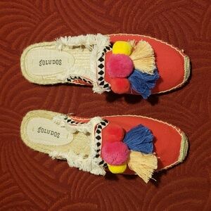 New Without Box Soludos Slip On Sandals Size 8